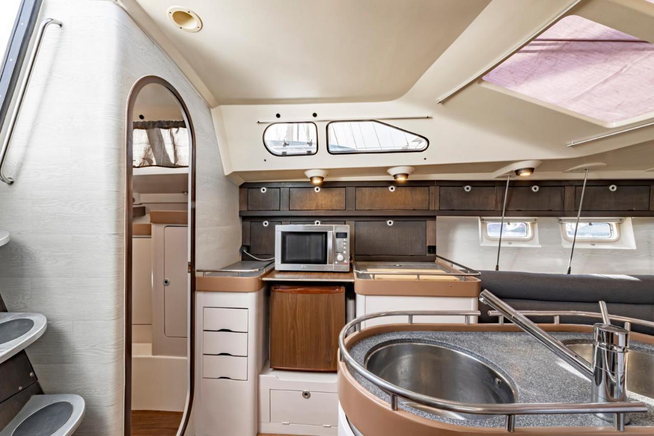 Relaxing Stay On A 38Ft Sail Yacht Arrecife  Esterno foto