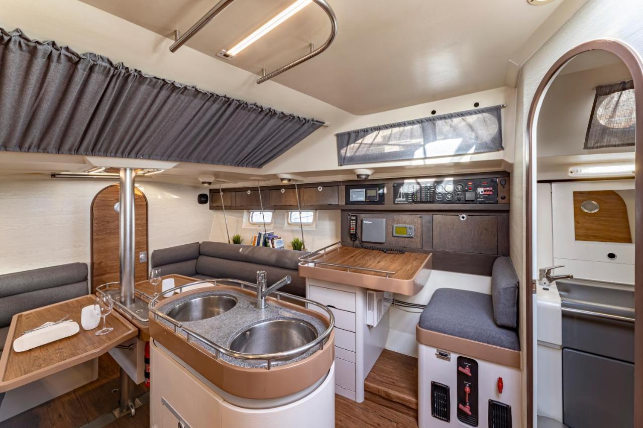 Relaxing Stay On A 38Ft Sail Yacht Arrecife  Esterno foto